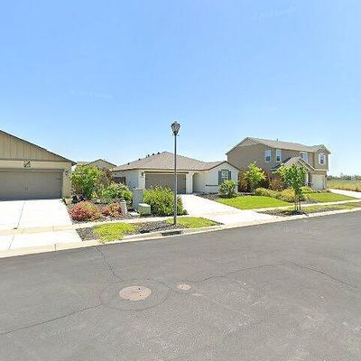 3759 Partridge Pkwy, Olivehurst, CA 95961