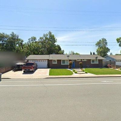 38 C St, Galt, CA 95632