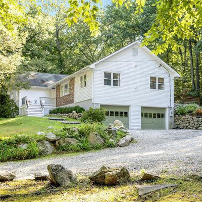 38 Honey Hill Trl, Wilton, CT 06897