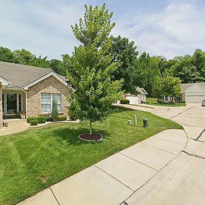 38 N Trumbull Cir, Saint Charles, MO 63301