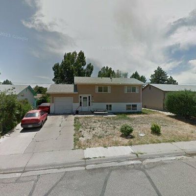 3804 Lancaster Dr, Pueblo, CO 81005