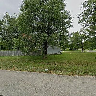 3810 Cecil Rd, Cadillac, MI 49601