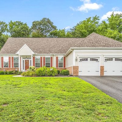 38517 Blue Hen Dr, Selbyville, DE 19975