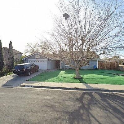 38627 29 Th St E, Palmdale, CA 93550