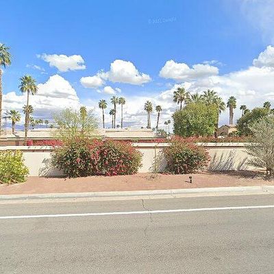 38824 Gladiolus Ln, Palm Desert, CA 92211