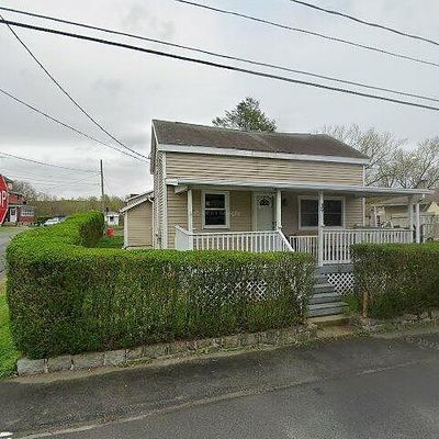 39 Friend St, Pittston, PA 18640