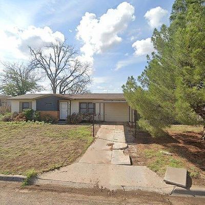 3909 Pleasant Dr, Midland, TX 79703