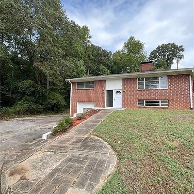 3911 Fraser Cir, Gainesville, GA 30506