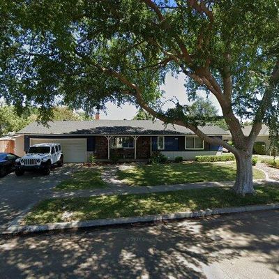 3919 E Pico Ave, Fresno, CA 93726