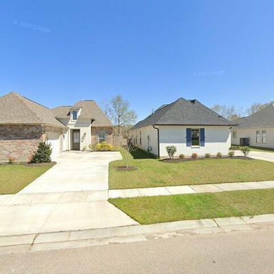 39443 Waycross Ave, Prairieville, LA 70769