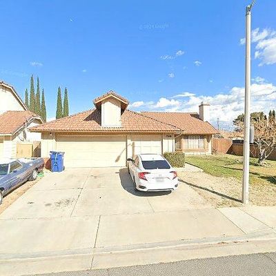 39608 Dover Dr, Palmdale, CA 93551