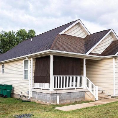 4 Brumback Ave, Luray, VA 22835