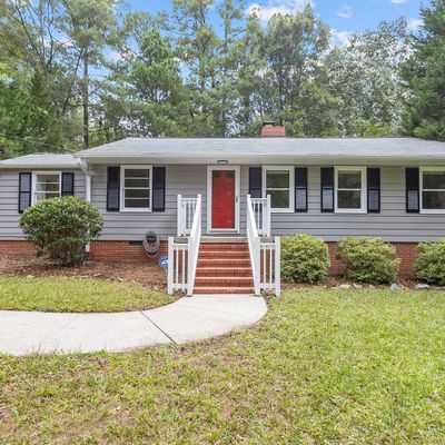 4 Friar Ln, Chapel Hill, NC 27517