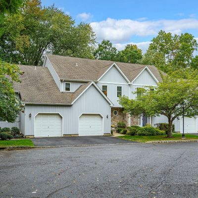 4 Hickory Ln, Little Silver, NJ 07739