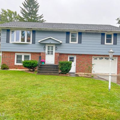 4 Old Orchard Rd, Milton, PA 17847