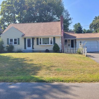 4 Overhill Rd, Enfield, CT 06082