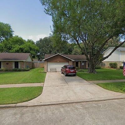 335 William Morton Dr, Richmond, TX 77406