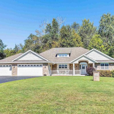 3384 Tarragon Trl, Suamico, WI 54313