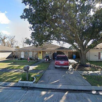 3405 Marietta St, Chalmette, LA 70043