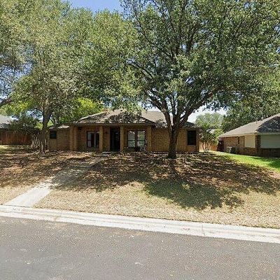 3418 Shadyhill Dr, San Angelo, TX 76904