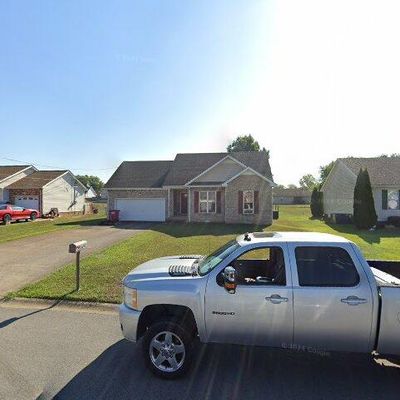 3433 Loon Dr, Clarksville, TN 37042