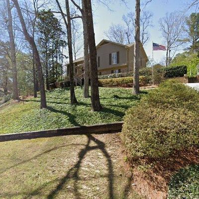 3451 Coventry Dr, Vestavia, AL 35243