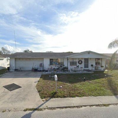 3452 Umber Rd, Holiday, FL 34691