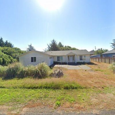 349 N Wynoochee Dr Sw, Ocean Shores, WA 98569