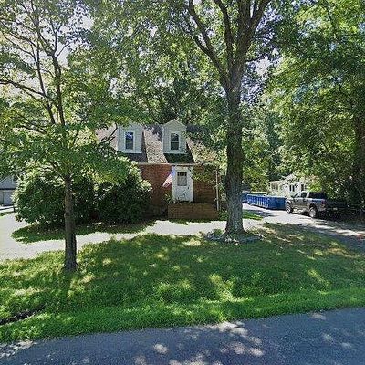 35 Diverty Rd, Pennington, NJ 08534