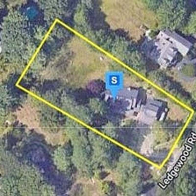 35 Ledgewood Rd, Weston, MA 02493