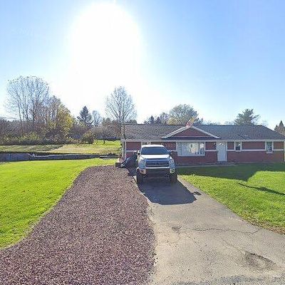 35 Pine Ayres Rd, Hallstead, PA 18822