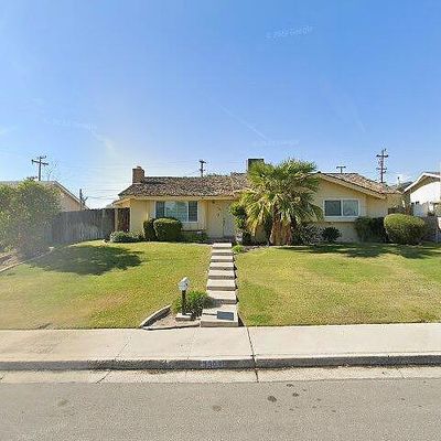 3506 Redlands Dr, Bakersfield, CA 93306