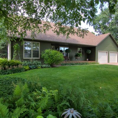 3532 W Parkside Circle, Eau Claire, WI 54701