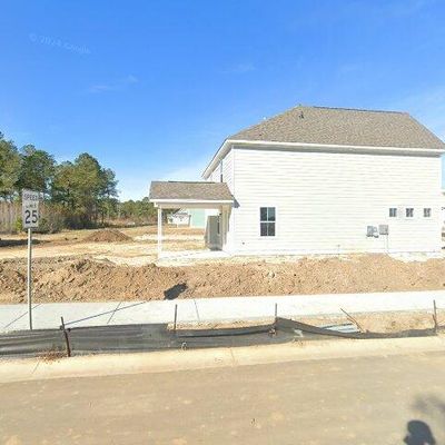 426 Grove End Rd, Moncks Corner, SC 29461