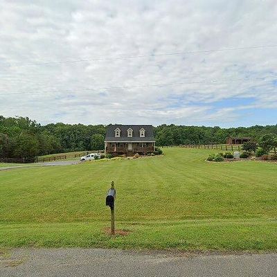 4260 Briggs Rd, Tobaccoville, NC 27050