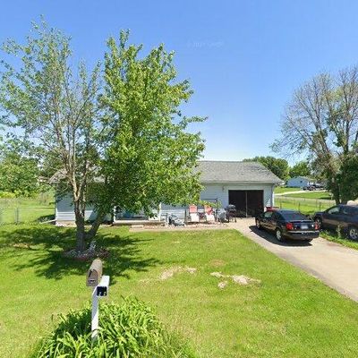 427 Briarwood Dr, Payson, IL 62360