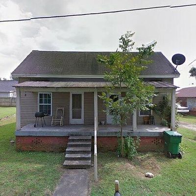 43 Chestnut St, Commerce, GA 30529