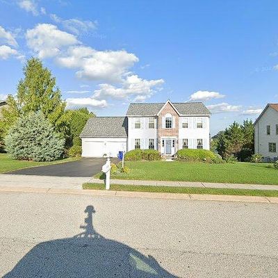 43 Kennard Dale Ave, Stewartstown, PA 17363