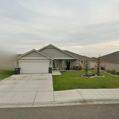 4309 Vermilion Ln, Pasco, WA 99301