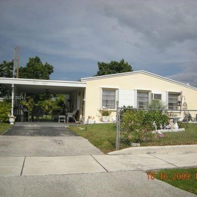 4331 Sw 33 Rd Dr, West Park, FL 33023