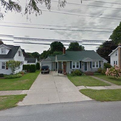 434 Lake St, Girard, PA 16417