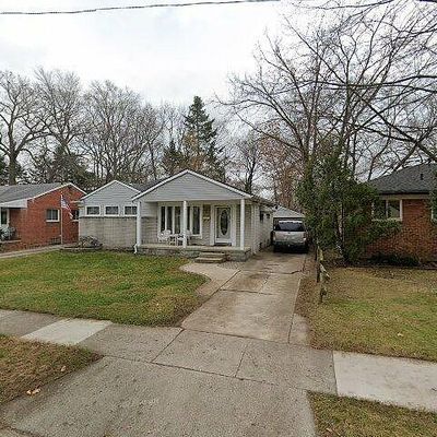 436 Grove Ave, Clawson, MI 48017