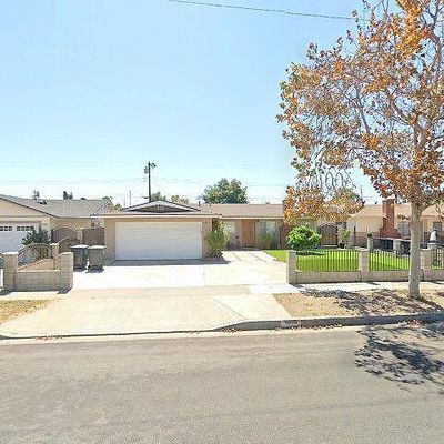 4410 Roosevelt Ave, Santa Ana, CA 92703