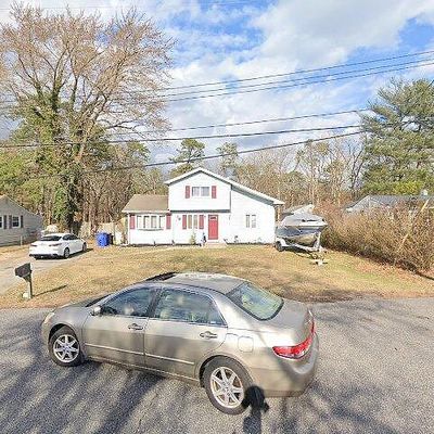 444 Irving Pl, Toms River, NJ 08755