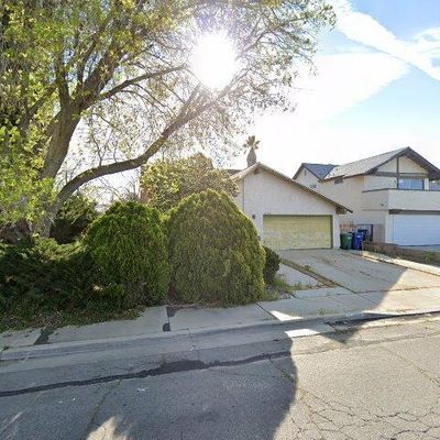 44502 Palm Vista Ave, Lancaster, CA 93535