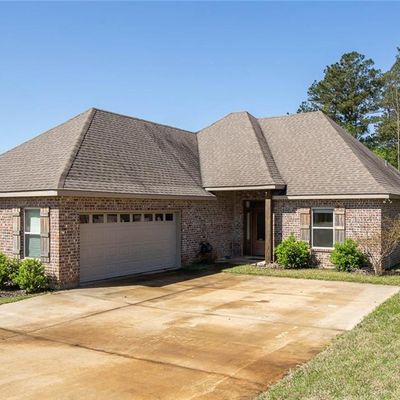 448 Ocho Rios Dr, Pineville, LA 71360