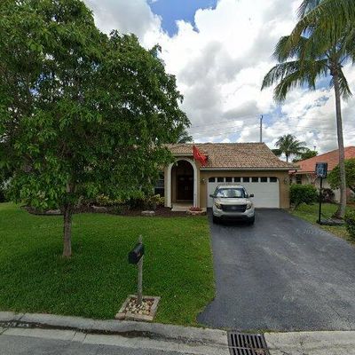 4488 Nw 89 Th Way, Coral Springs, FL 33065