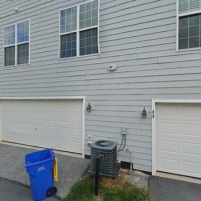 45 Porter Aly, Mechanicsburg, PA 17050