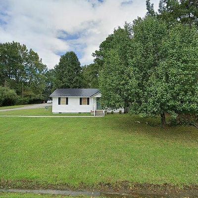 451 Bank St, Waverly, VA 23890