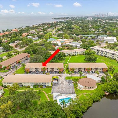 4510 Overlook Dr Ne, Saint Petersburg, FL 33703